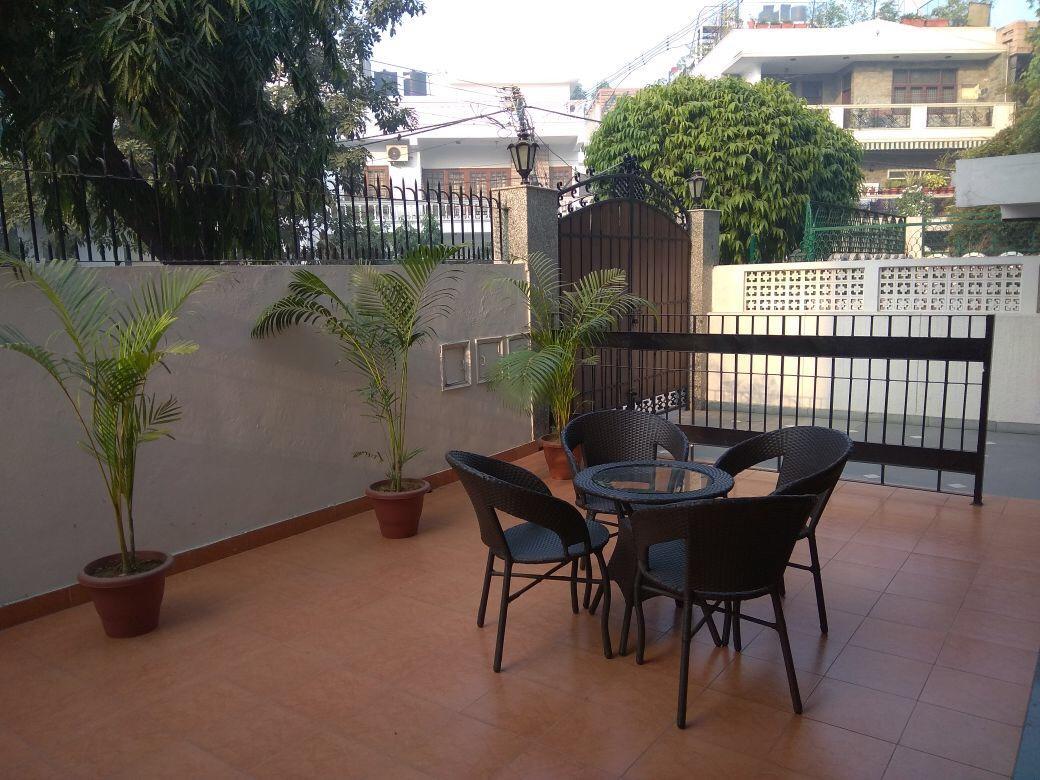 Bed and Breakfast The Neem Neu-Delhi Exterior foto