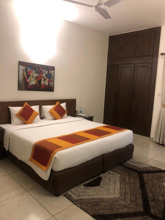 Bed and Breakfast The Neem Neu-Delhi Exterior foto